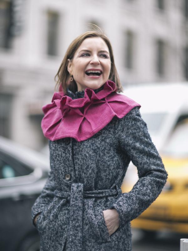 Margaret Molloy Headshot